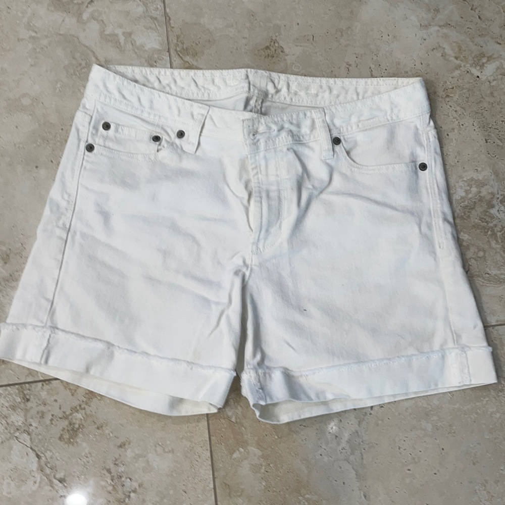 Size 6 Tommy  Hilfiger white shorts